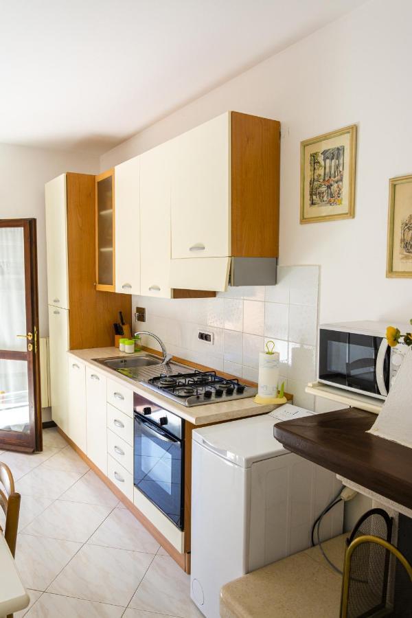 Appartamenti La Casina Порт-Аццурро Экстерьер фото