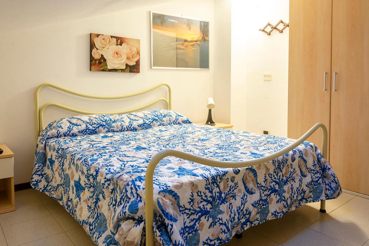 Appartamenti La Casina Порт-Аццурро Экстерьер фото