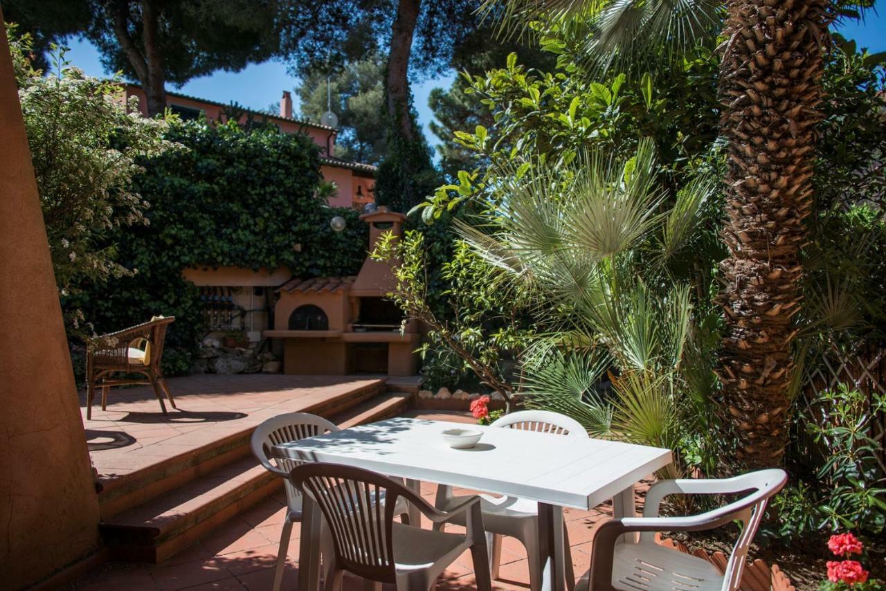 Appartamenti La Casina Порт-Аццурро Экстерьер фото