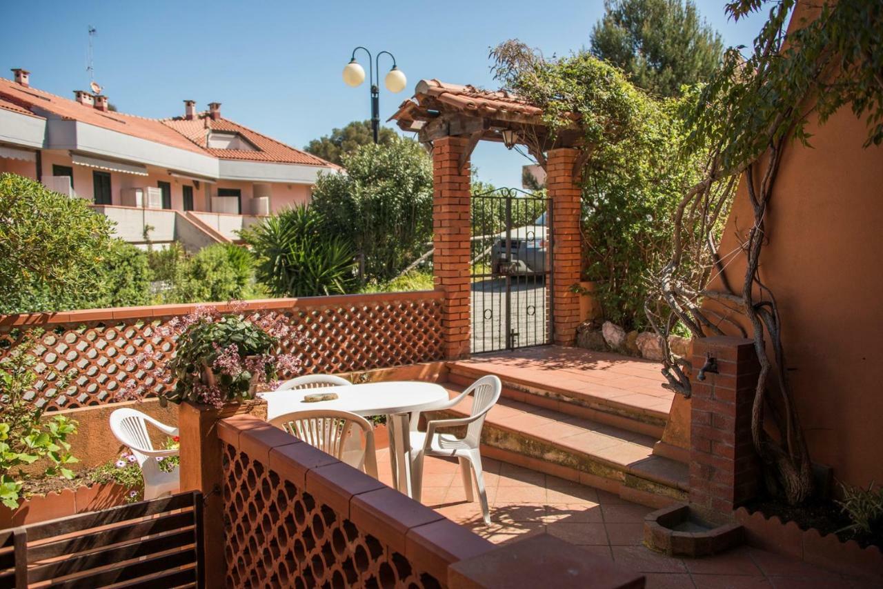 Appartamenti La Casina Порт-Аццурро Экстерьер фото